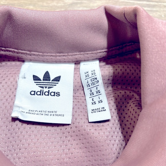 adidas Originals adicolor Contempo boyfriend fit sweatshirt in purple. Size xs - Picture 6 of 7